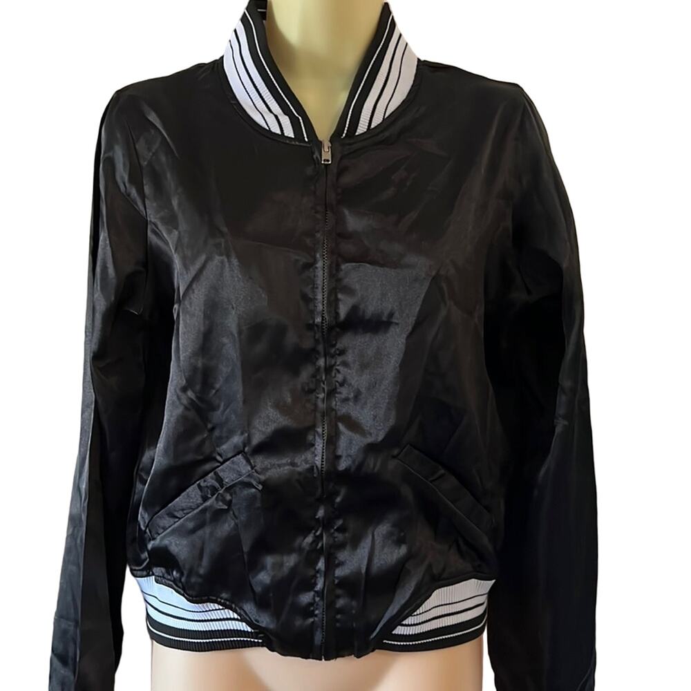 Urban Groove Black & White Satin Bomber Baseball Dance Jacket Woman Size Medium